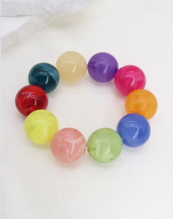 ACRYLIC BEADED BRACELET