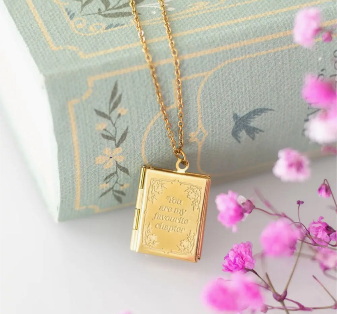 BOOK LOCKET GIFT BOXED