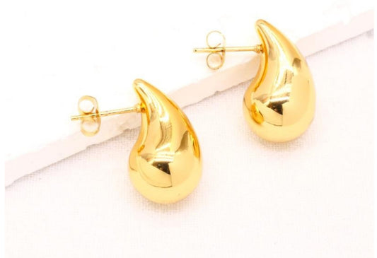 MEDIUM TEAR DROP EARRINGS - GOLD