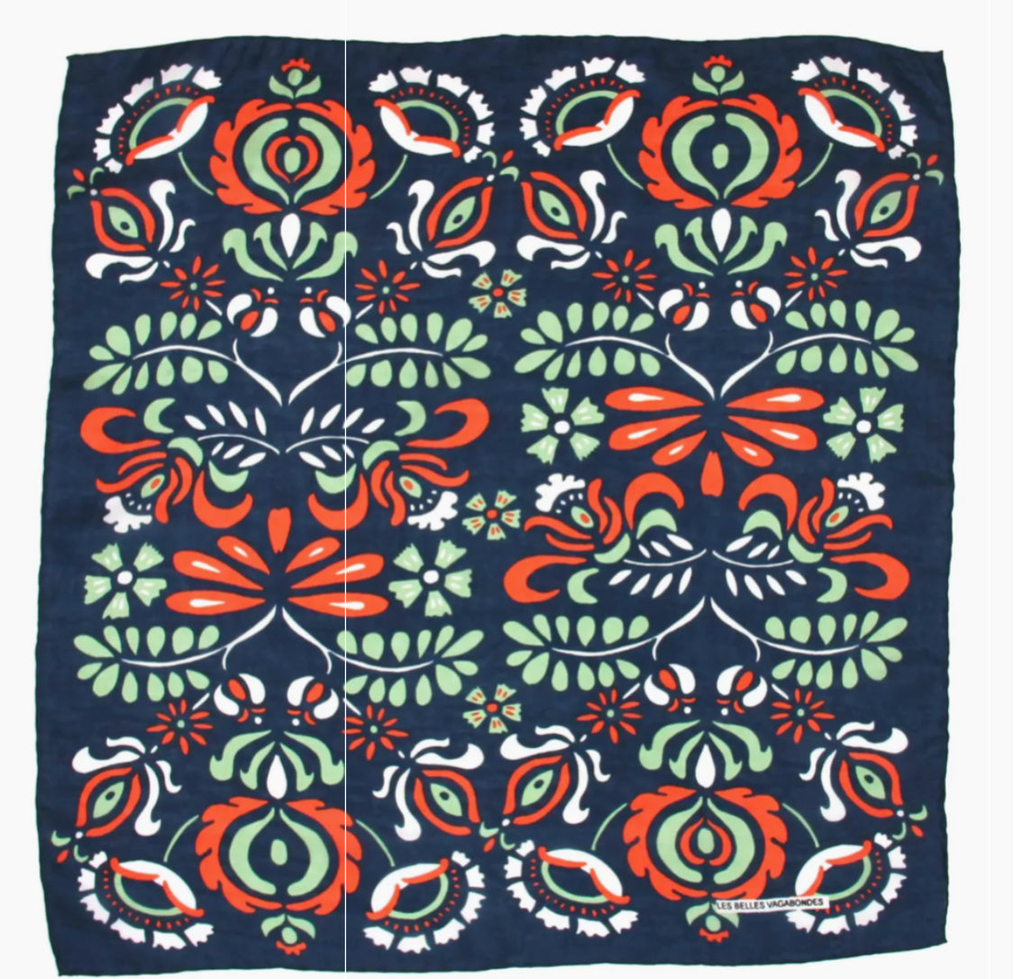 SILK SQUARE SCARF