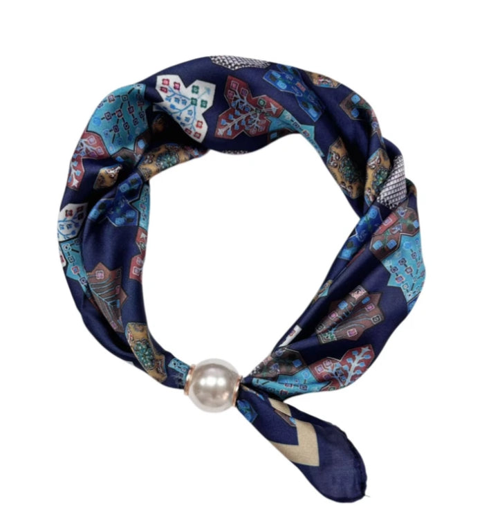 PEARL MAGNET SCARF