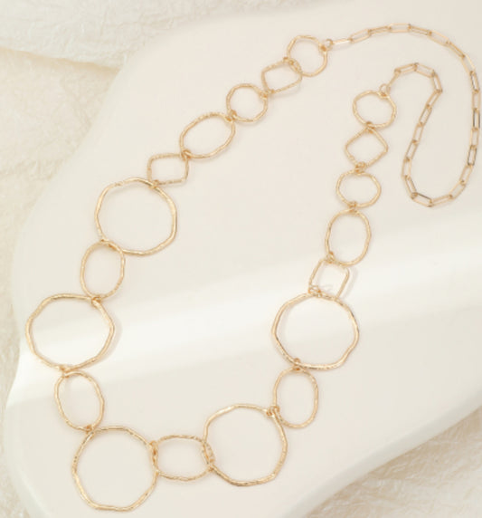 CIRCLES LONG NECKLACE
