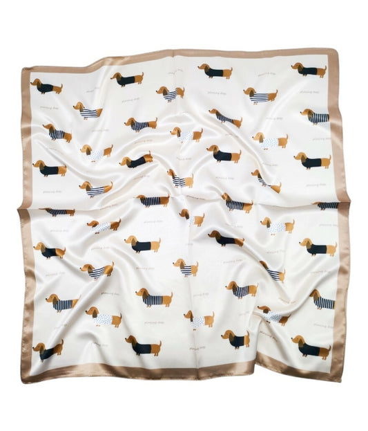 DOG PRINT NECK SQUARE