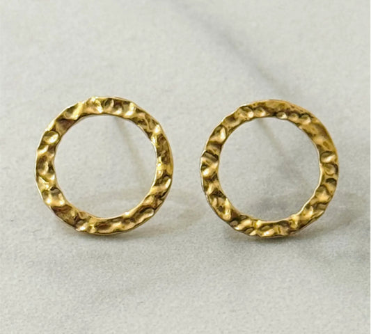 STAINLESS STEEL HAMMERED CIRCLE EARRINGS