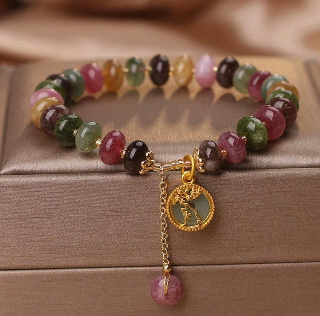 GLASS BEAD BRACELET