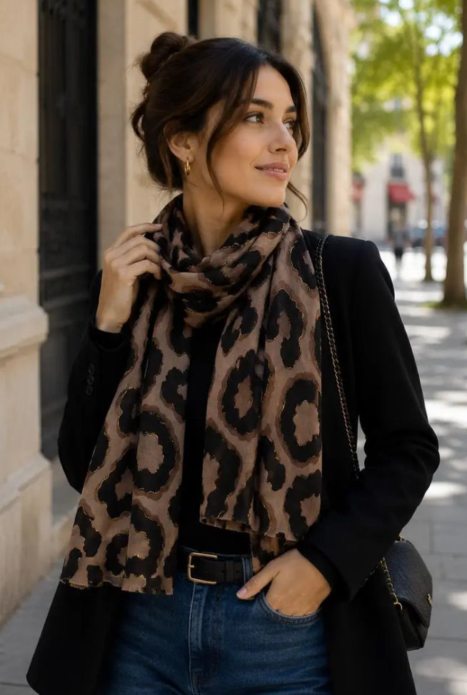 LEOPARD PRINT SCARF