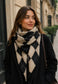 TRIANGLE KNIT SCARF