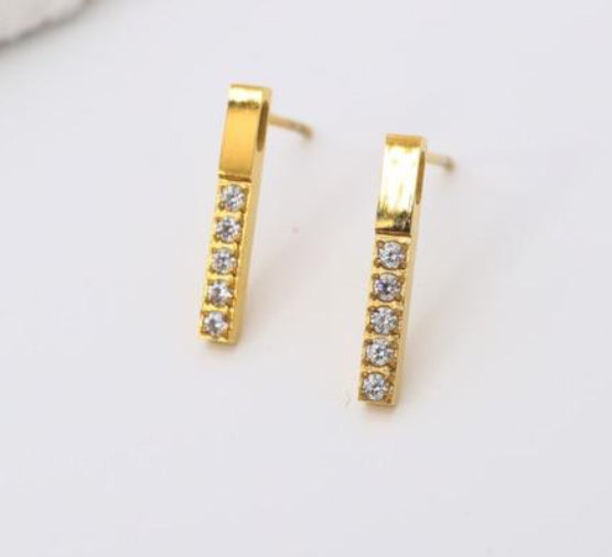 LINEAR DIAMANTÉ STUDS - GOLD