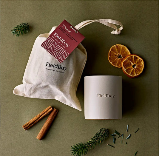 FOLK CHRISTMAS VEGETABLE WAX CANDLE - CINNAMON, CLOVE & ORANGE