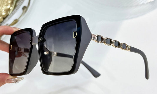 GREY D LOGO SUNGLASSES