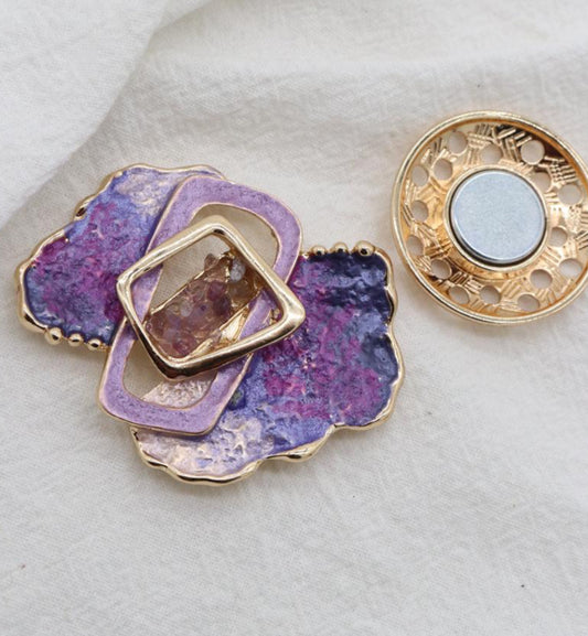 PURPLE MAGNETIC BROOCH