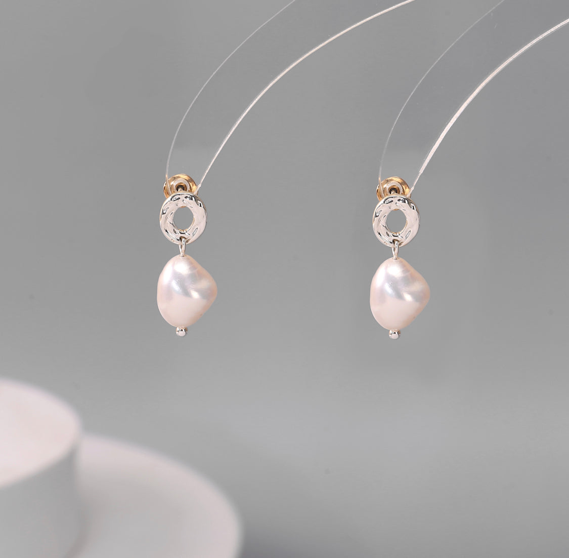 PEARL DROP STUD - SILVER