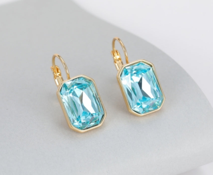 CRYSTAL DROP EARRINGS - BLUE