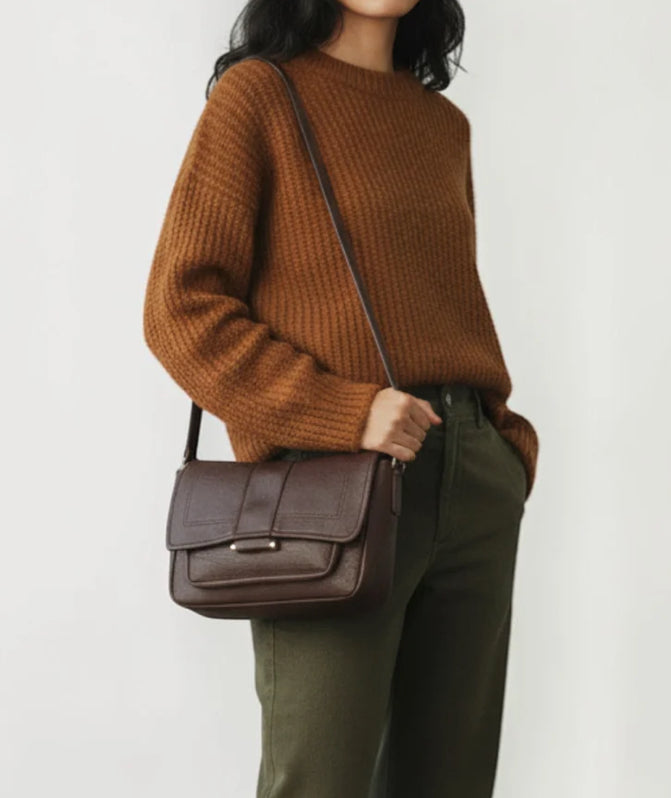 FLAP CROSSBODY - CHOCOLATE