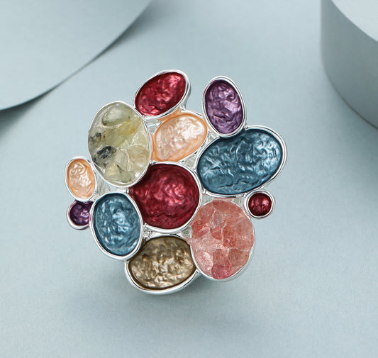 MAGNET BROOCH