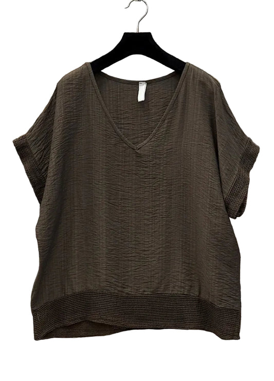 MESH TRIM V NECK TOP - 10-16 - CHOCOLATE