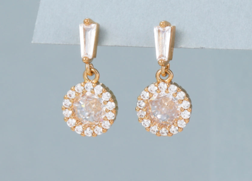 CRYSTAL DROP EARRINGS - GOLD