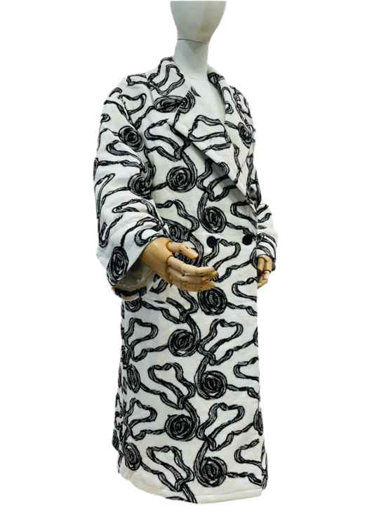 FELT EMBROIDERED MONOCHROME COAT - S,M & L