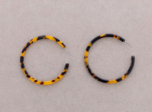 RESIN HOOP EARRINGS