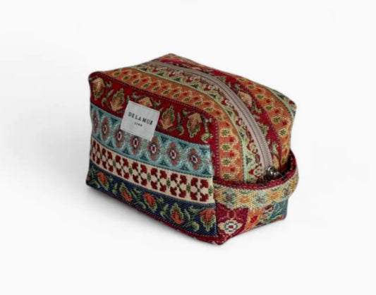 FABRIC TOILETRY POUCH