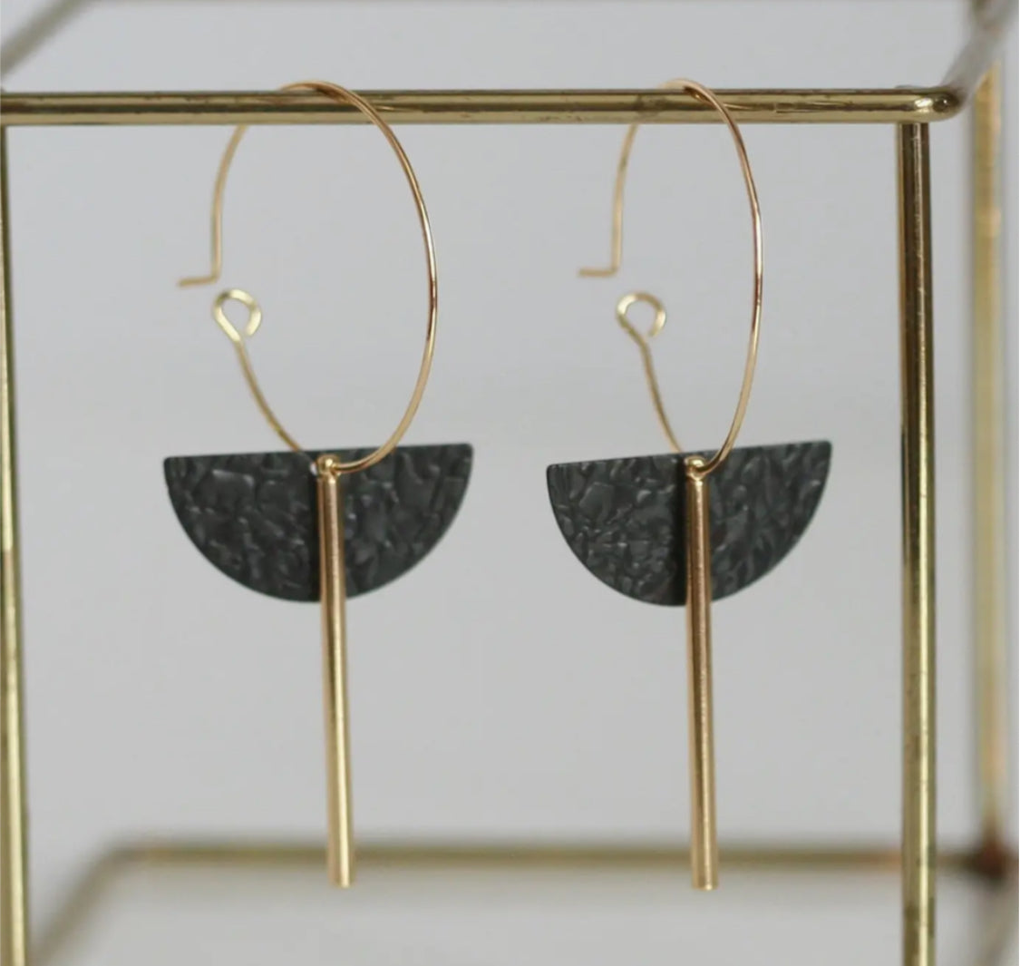KAIKO - HALF MOON & BAR BRASS HOOP EARRINGS
