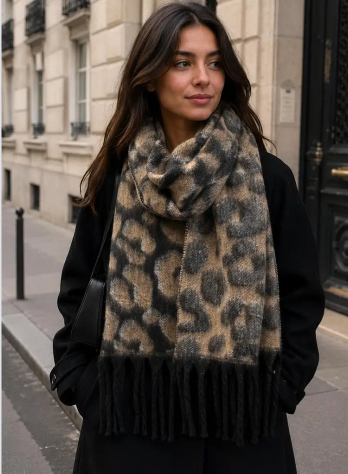 TASSEL LEOPARD PRINT SCARF