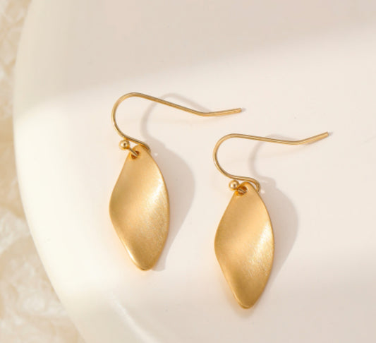 MATT GOLD LEAF EARRINGS