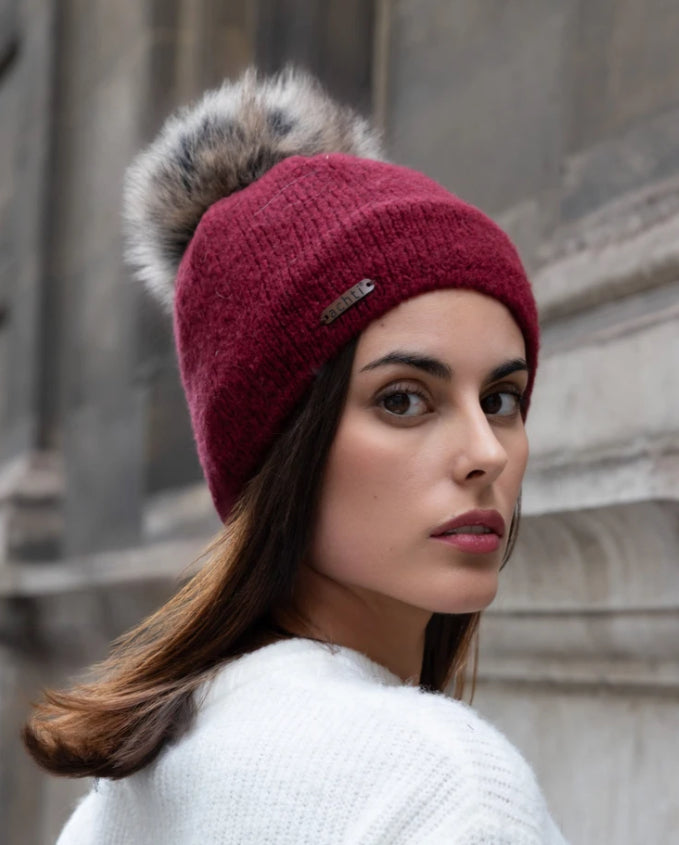 FLEECE LINED POM HAT - BURGUNDY