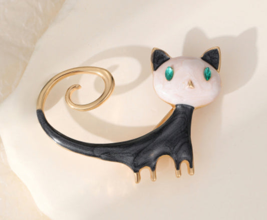 CAT BROOCH