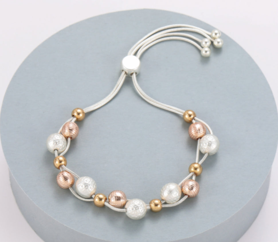BALL TOGGLE BRACELET