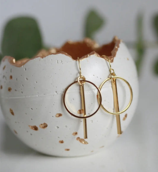 KAIKO - CIRCLE & BAR BRASS EARRINGS