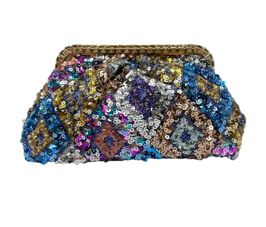 SEQUIN EMBELLISHED CLUTCH