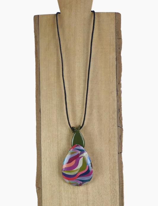 WOODEN DROP NECKLACE