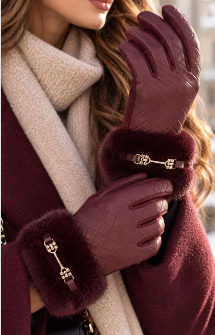 QUILTED FUR TRIM GLOVES