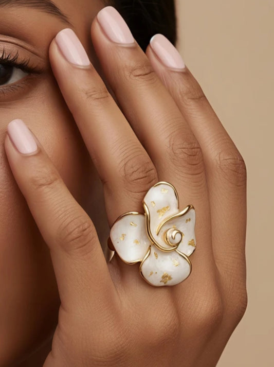 ADJUSTABLE FLOWER RING