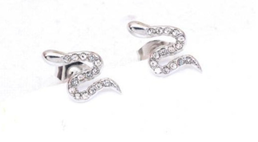 DIAMANTÉ SNAKE STUDS - SILVER