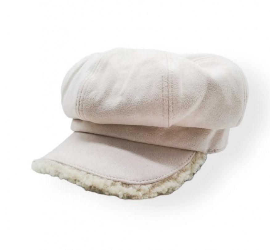 FLEECE TRIM BAKER BOY HAT