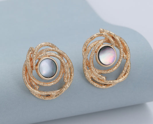 SWIRL RESIN STUDS