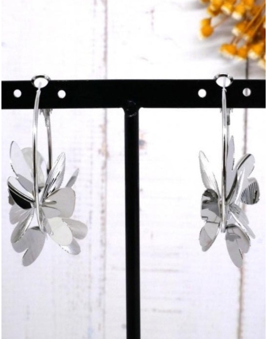 SILVER BUTTERFLY STATEMENT HOOPS