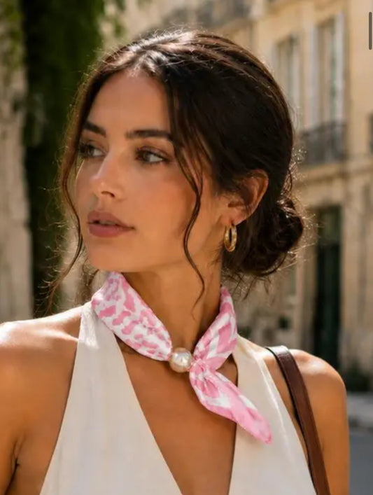 MAGNETIC PEARL SCARF