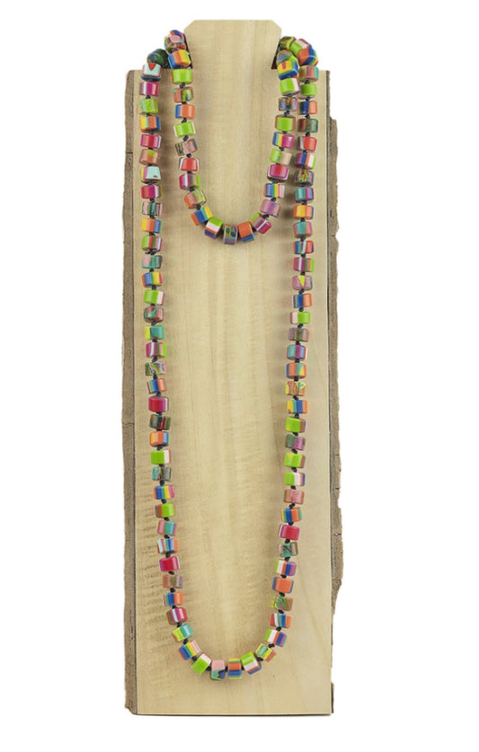 RESIN BEAD LONG NECKLACE
