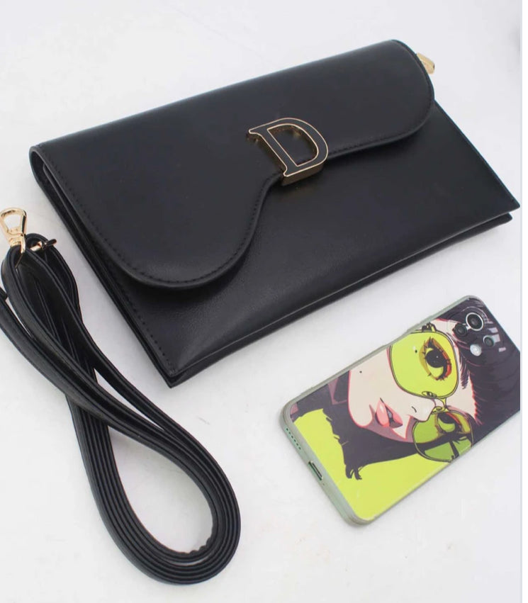 BLACK ENVELOPE CLUTCH